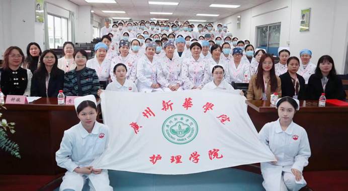 图2 赛前合影